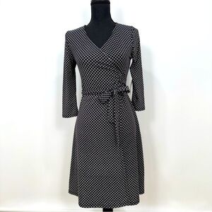 Lularoe black and white design dress